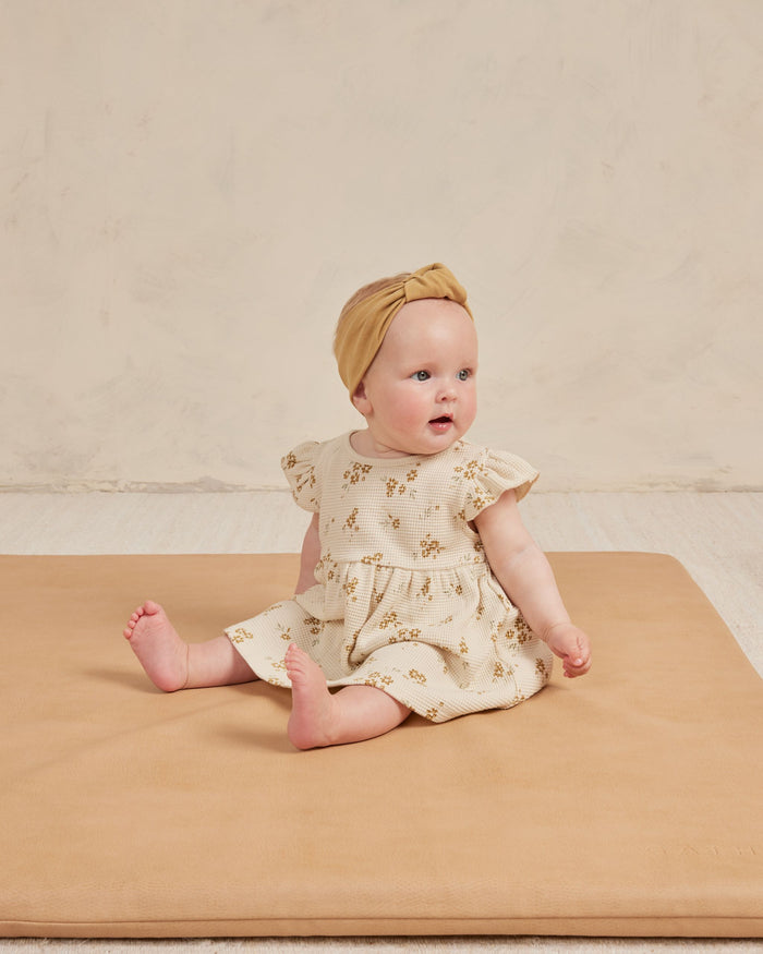 Honey Flower Flutter Sleeve Dress