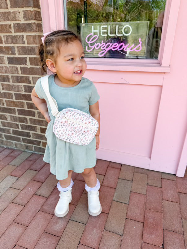 Daisy Field Belt Bag