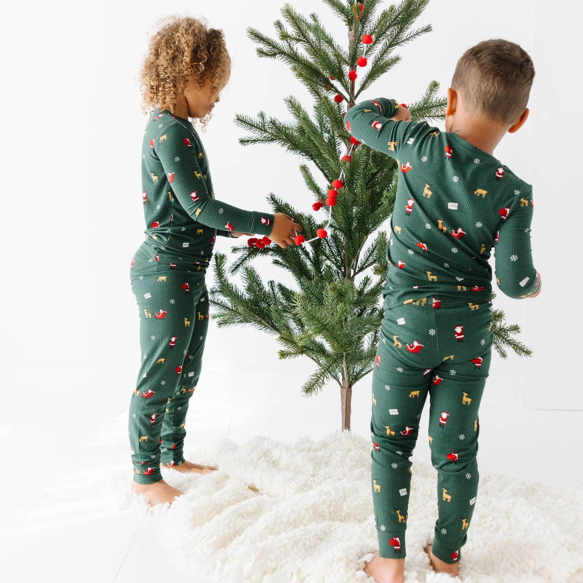 Santa Sleigh Bamboo Two-Piece Set