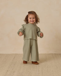 Fern Ruffle Cozy Set