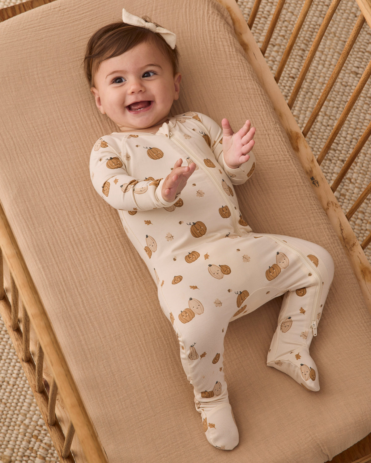 Harvest Friends Bamboo Zip Footie