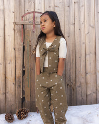 Embroidered Daisies Barrel Pant