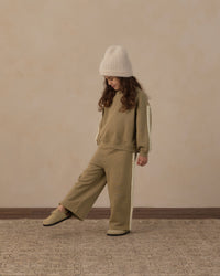 Olive Oversized Sweatshirt