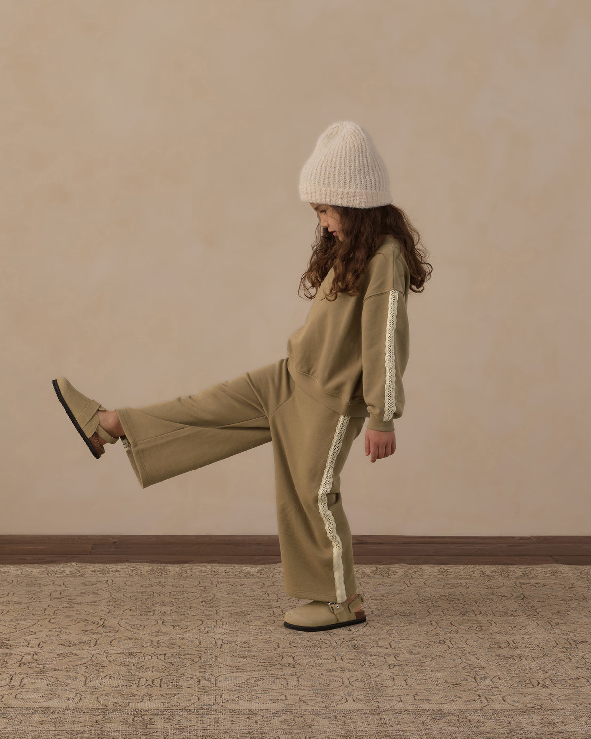 Olive Oversized Sweatshirt