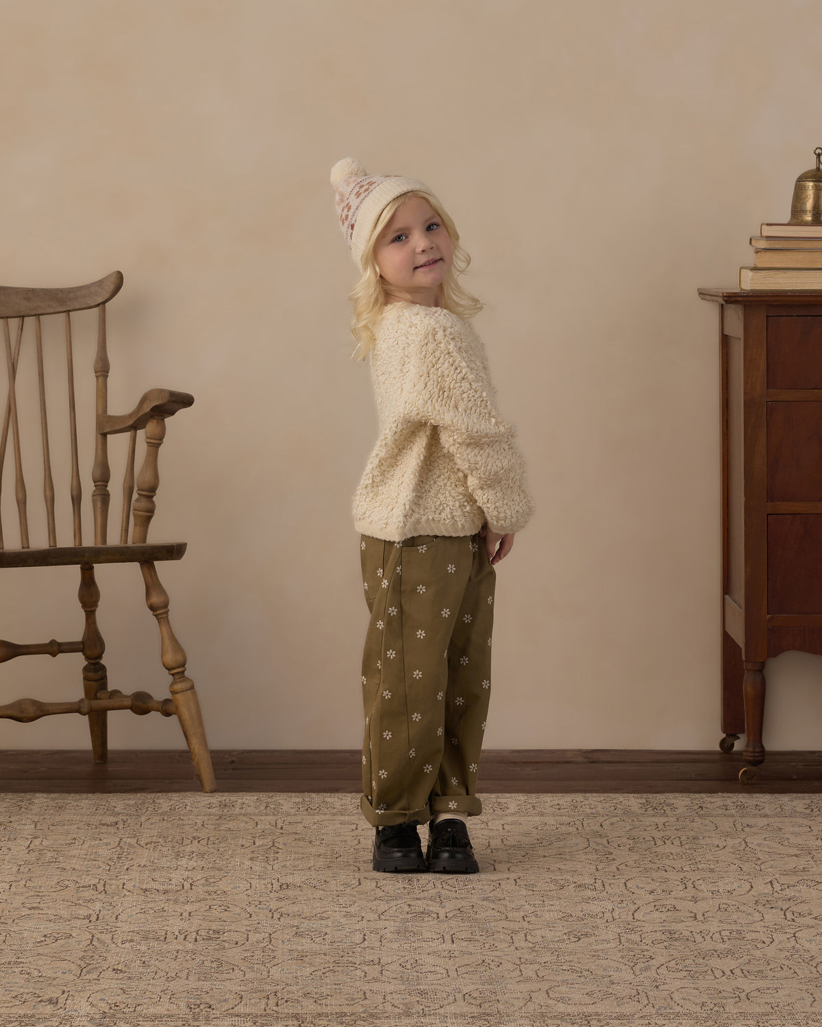 Embroidered Daisies Barrel Pant