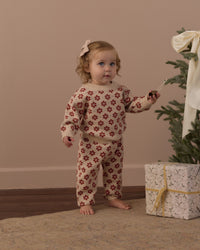 Poinsettia Jacquard Knit Set