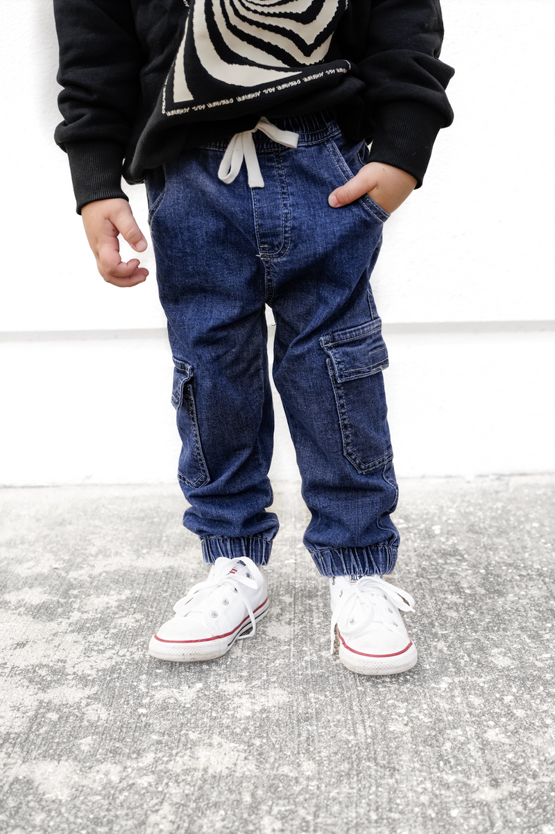 Classic Wash Cargo Denim Jogger