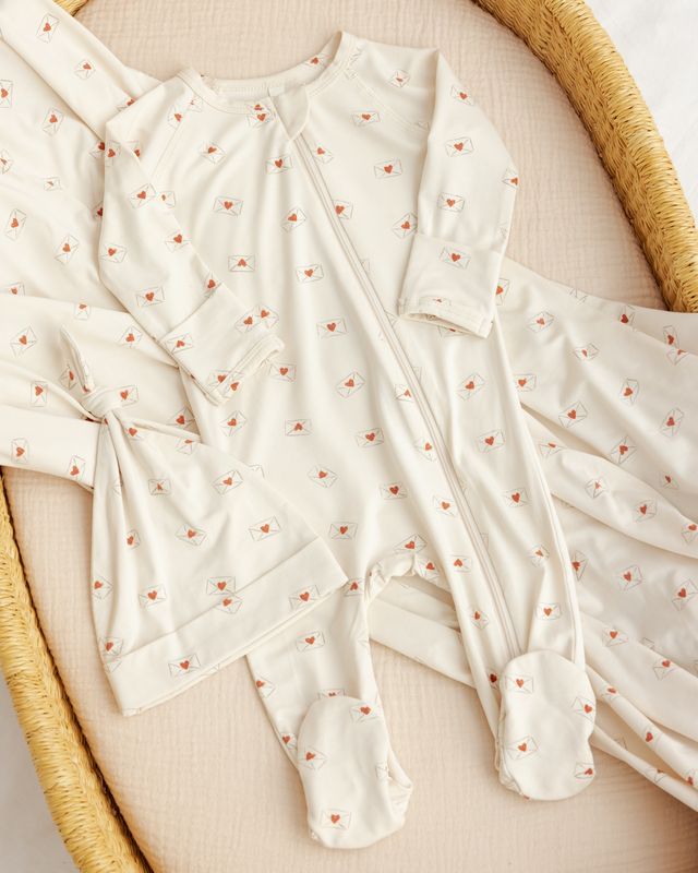 Valentine Bamboo Zip Footie