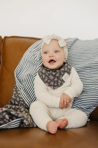 Mebie Muslin Bibs