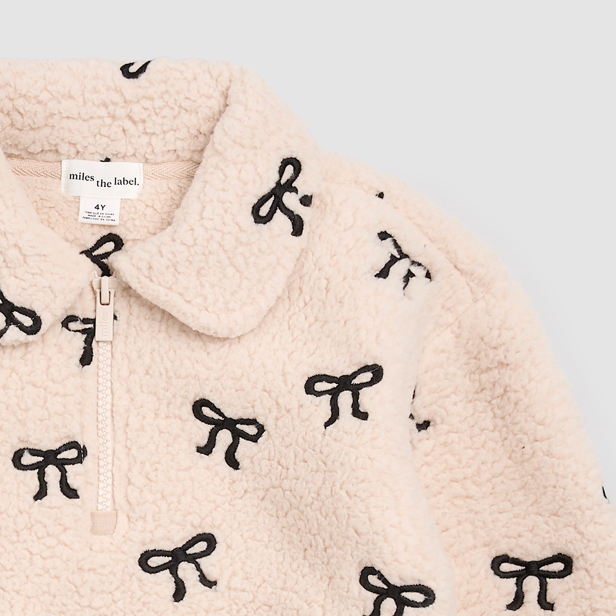 Bows Sherpa Pullover