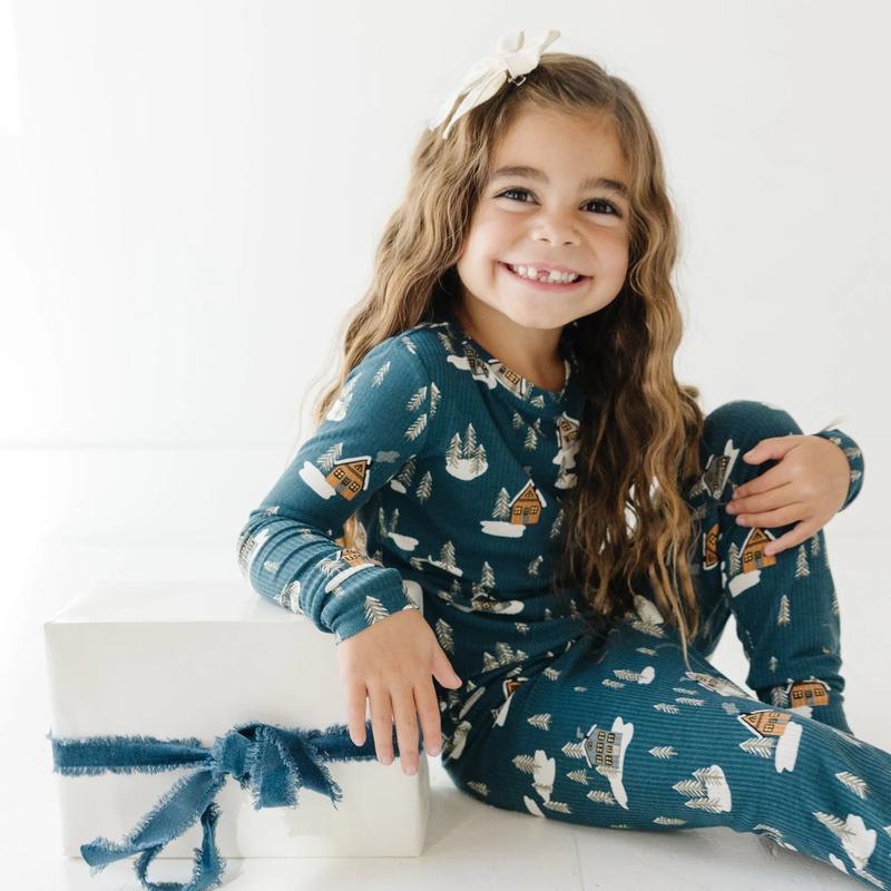 Snowy Village Two-Piece Set