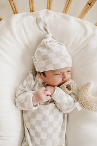 Newborn Knot Hats