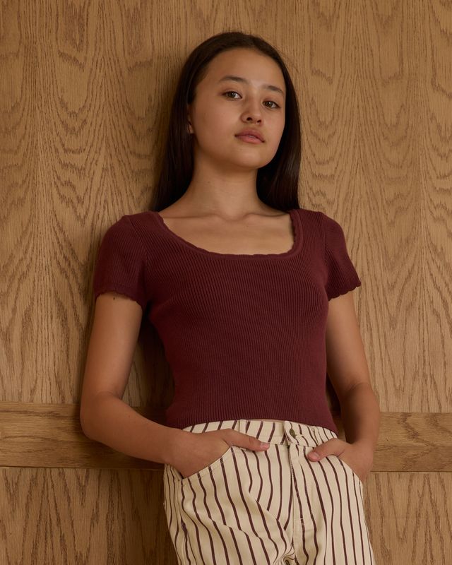 Tween Burgundy Scallop Tee