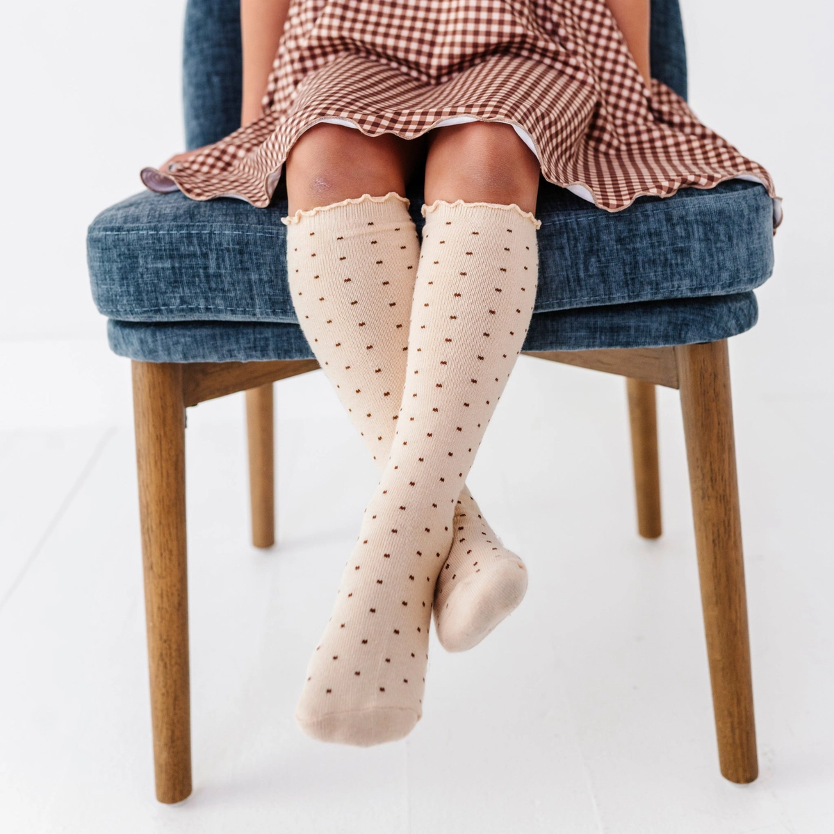 Vanilla Cable Knit Knee High Socks