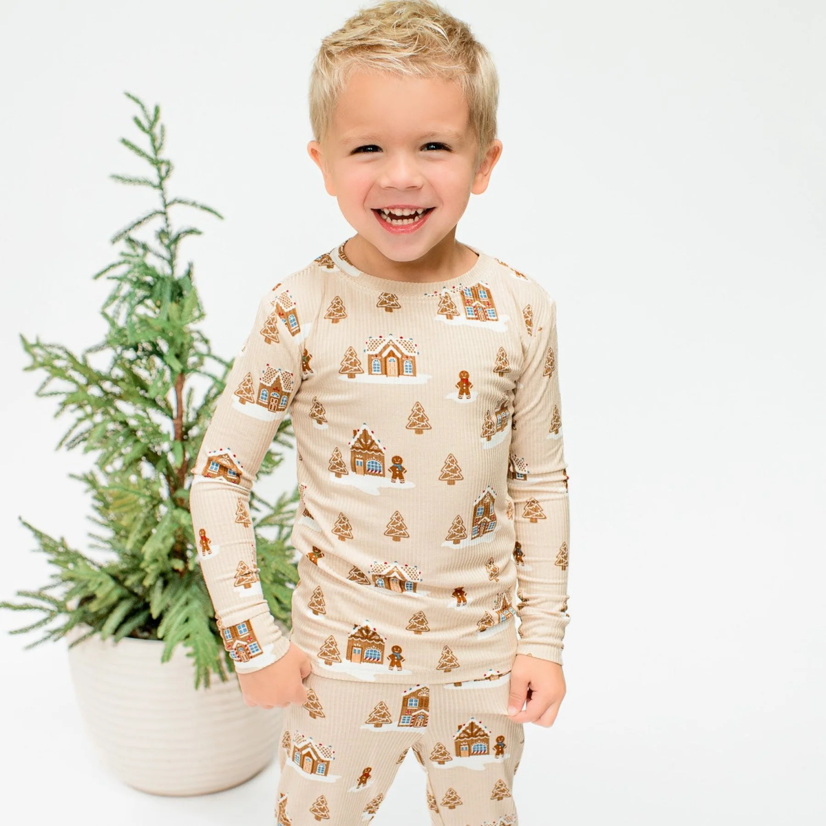 Gingerbread Two-Piece Set