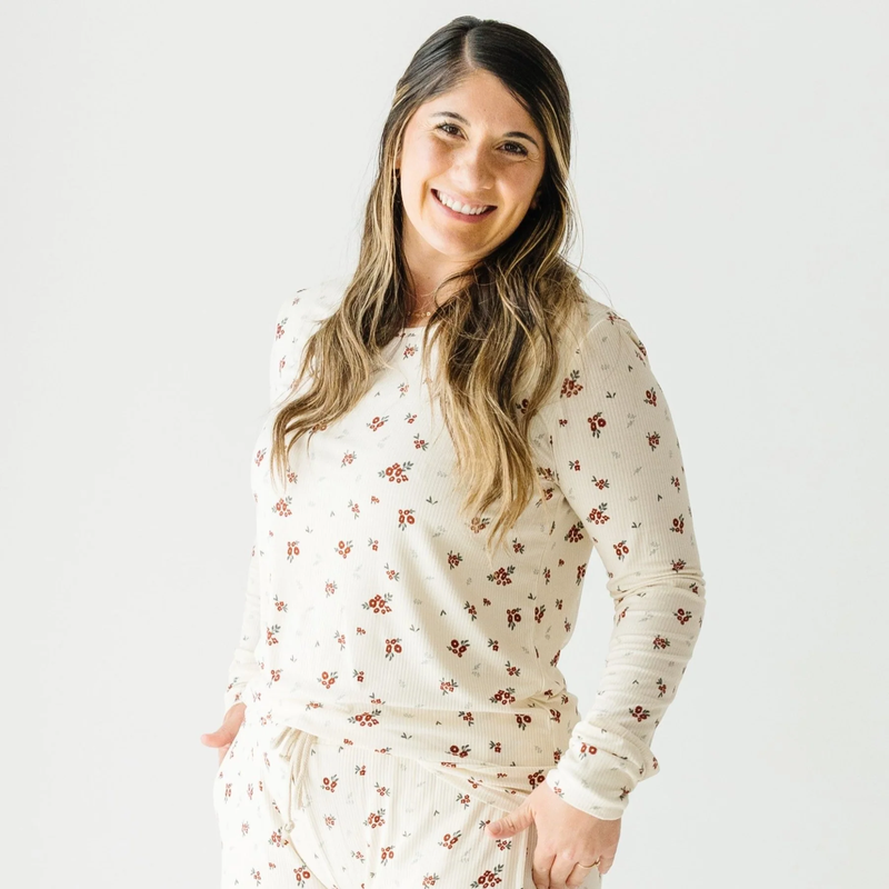 Scattered Floral Women's Pajama Set