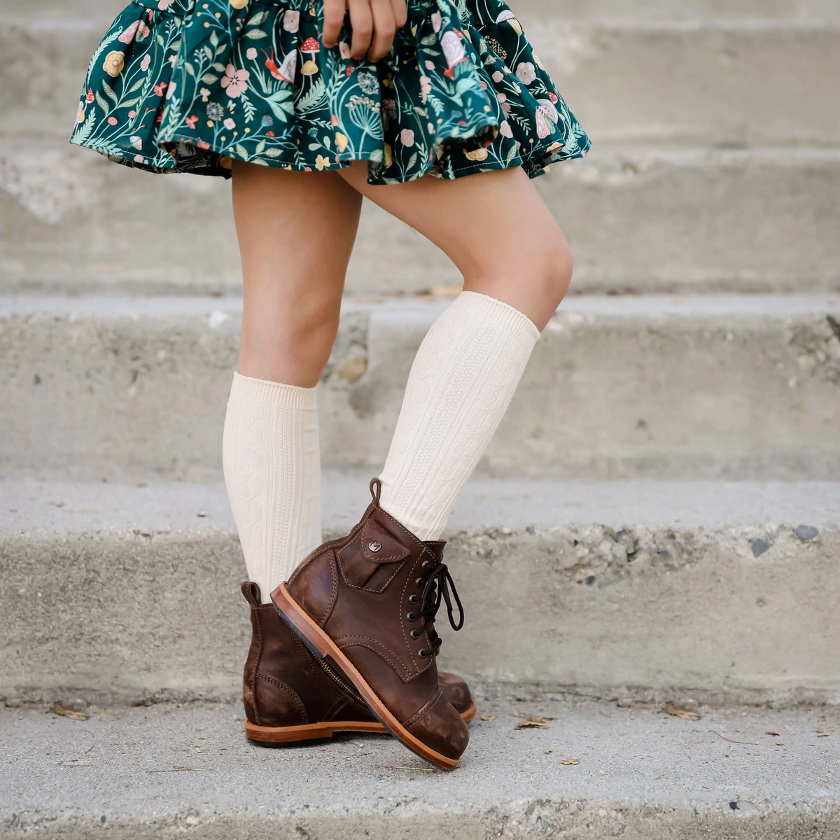 Vanilla Dottie Knee High Socks