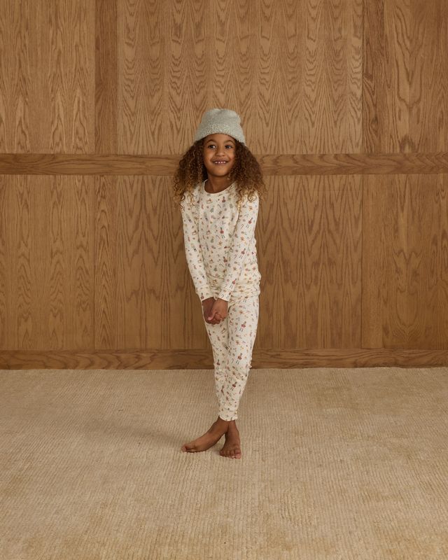 Festive Organic Long Sleeve Pajama Set