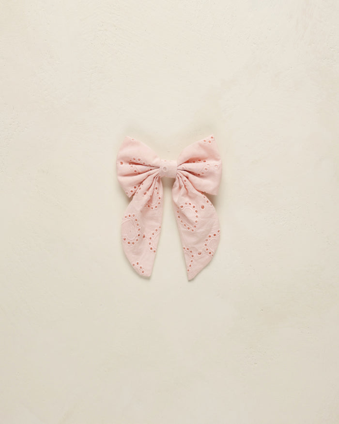 Blush Everly Bow